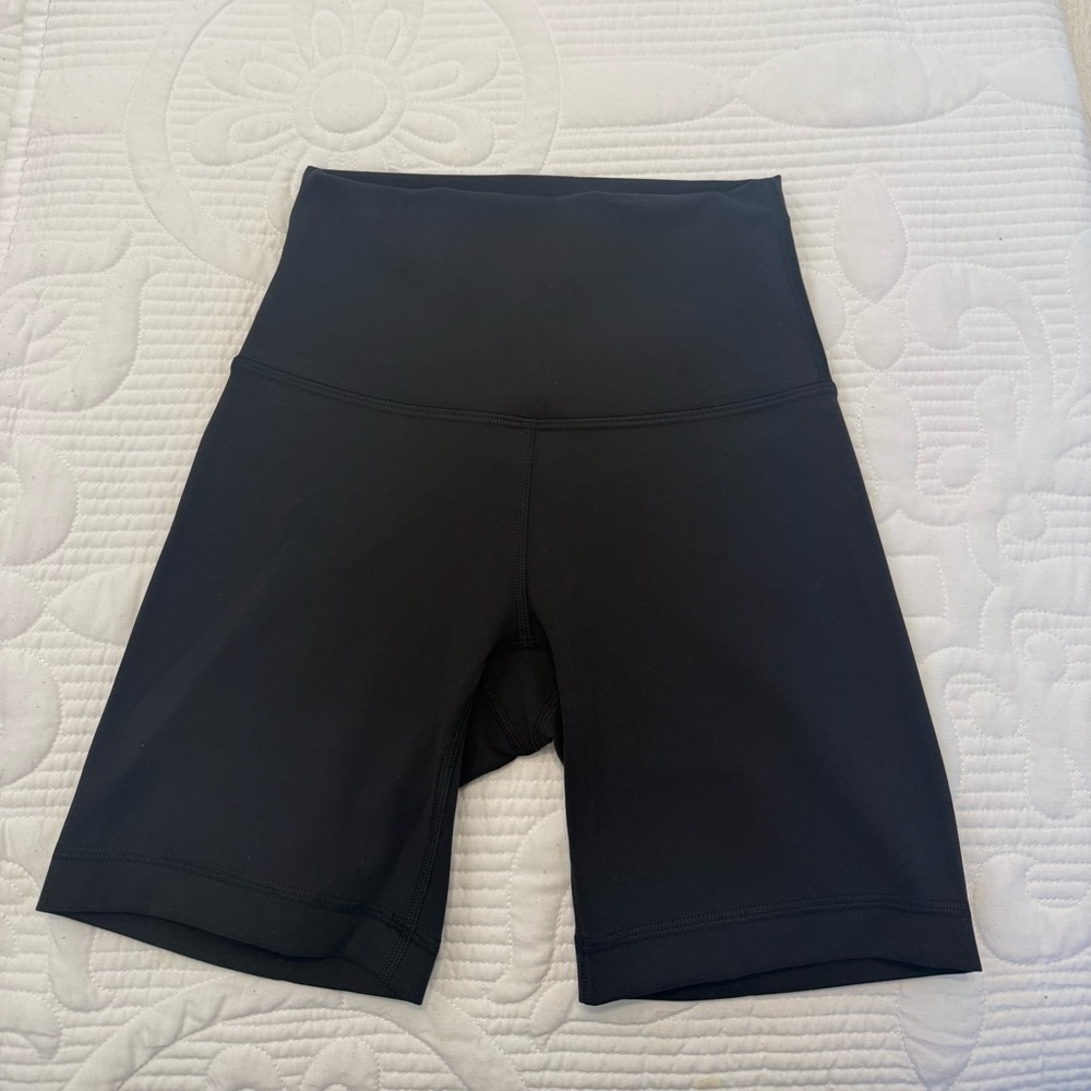 Lululemon Women's Black High-Rise Biker Shorts 6in
